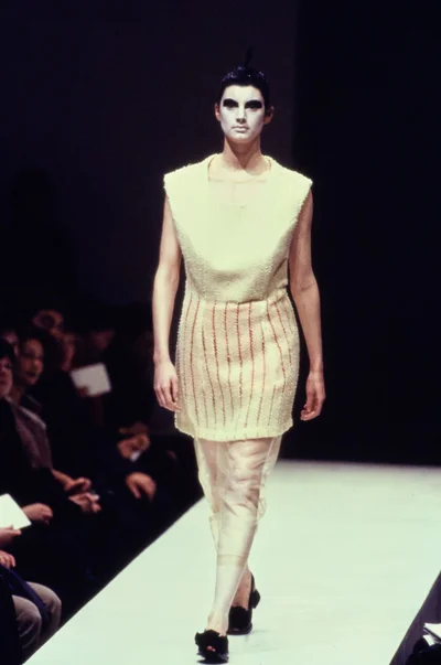 Look 11